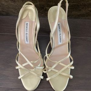 Manolo Blahnik gold heels